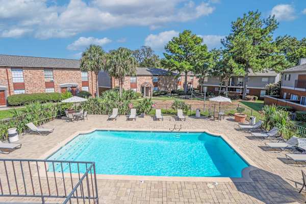 Magnolia Apartments property